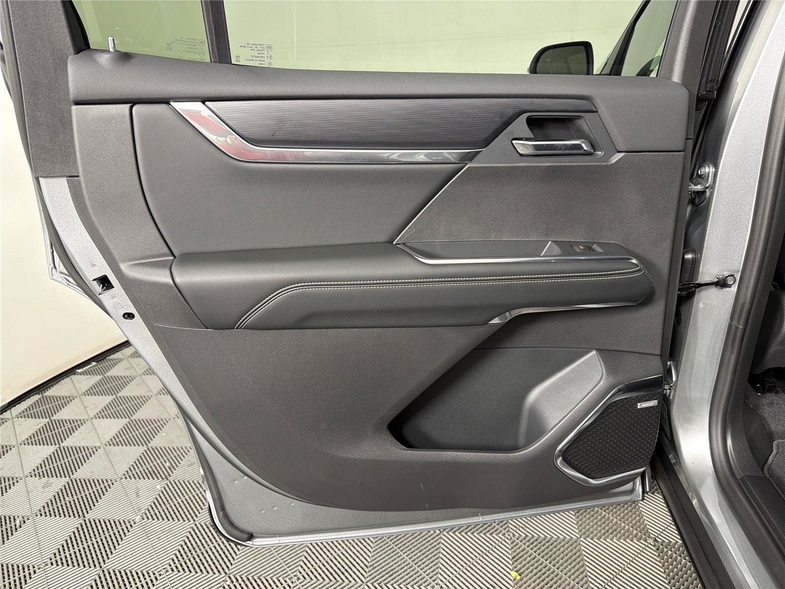 New 2026 GMC Acadia Elevation w/ Black Edition FWD image 21