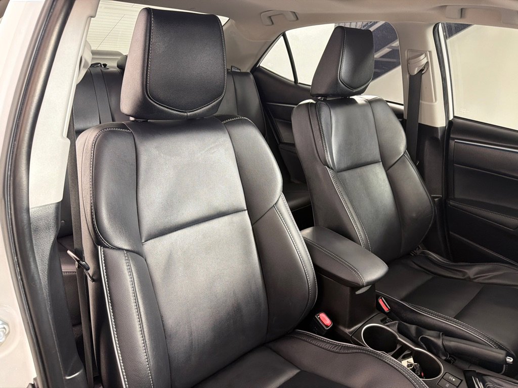 Used 2016 Toyota Corolla S Premium FWD image 26