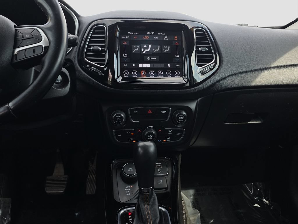 Used 2020 Jeep Compass Limited AWD/4WD image 14