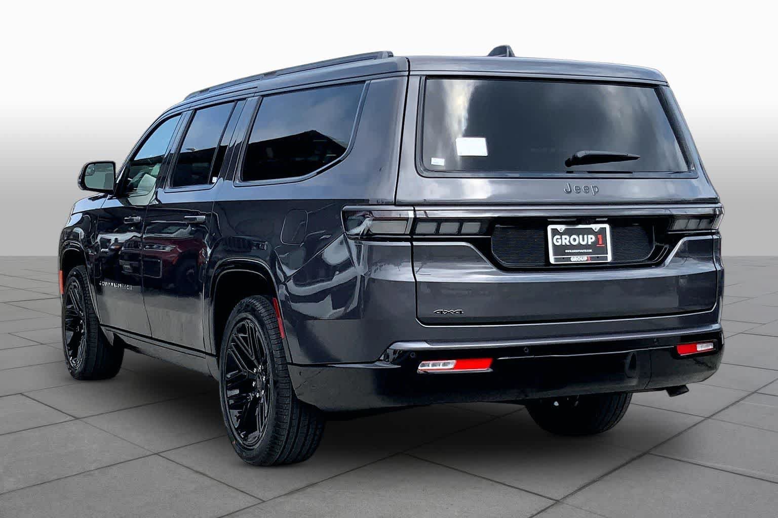 New 2026 Jeep Grand Wagoneer L Limited AWD/4WD image 9