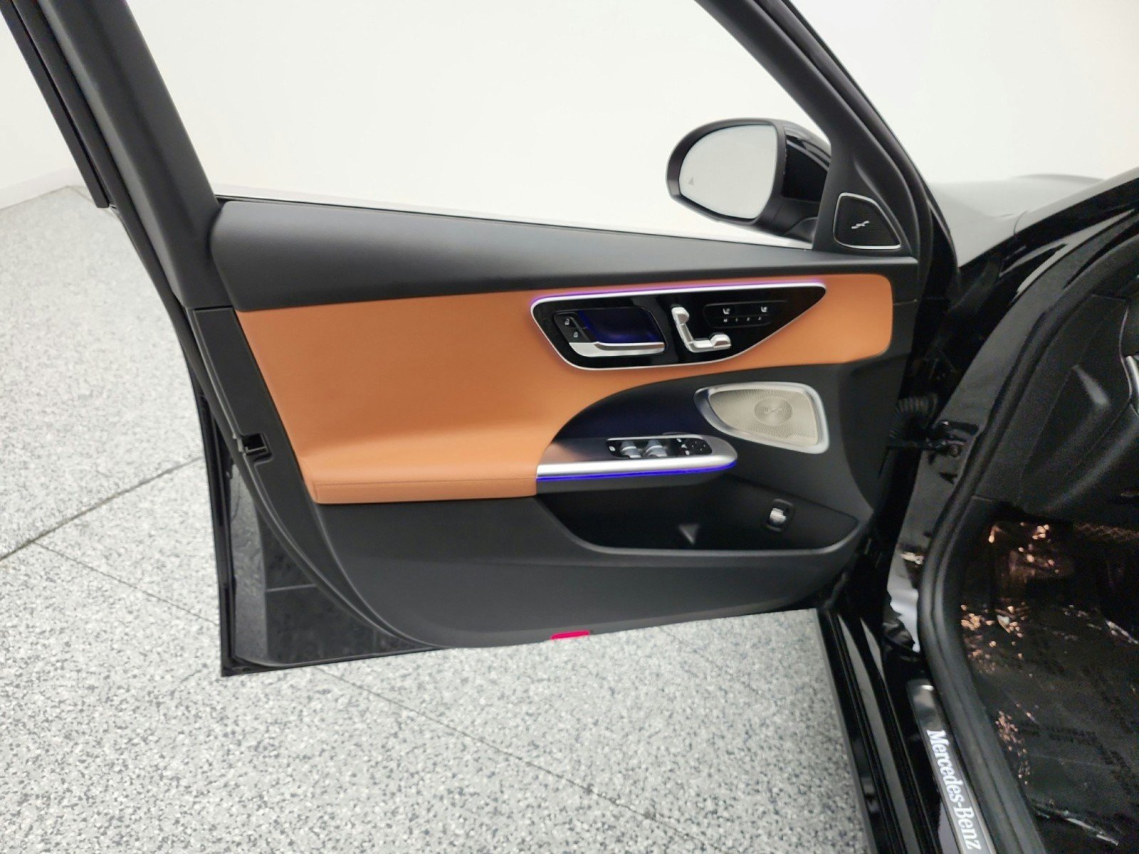Used 2022 Mercedes-Benz C 300 Sedan image 15