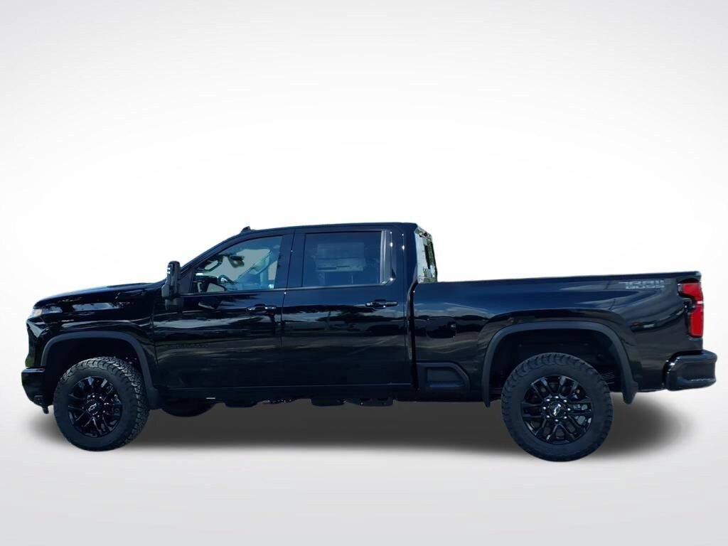 New 2026 Chevrolet Silverado 2500 LTZ w/ LTZ Plus Package AWD/4WD image 7