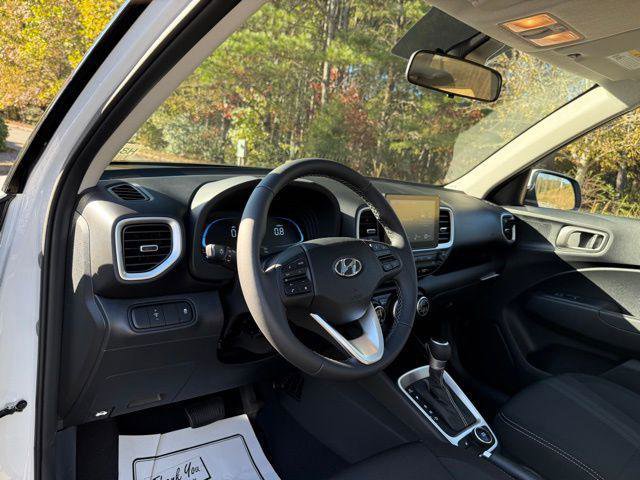New 2026 Hyundai Venue SEL image 15