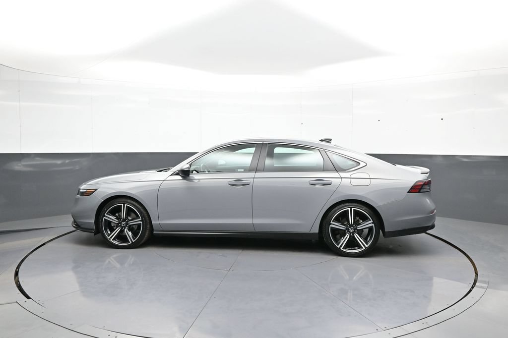 Certified 2024 Honda Accord Sport image 9