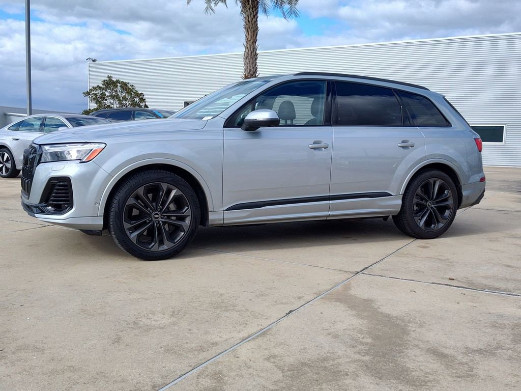 Used 2025 Audi Q7 3.0T Premium Plus w/ Premium Plus Package image 3