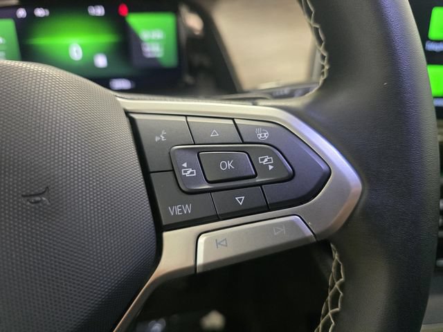 Used 2025 Volkswagen Atlas SEL AWD/4WD image 21
