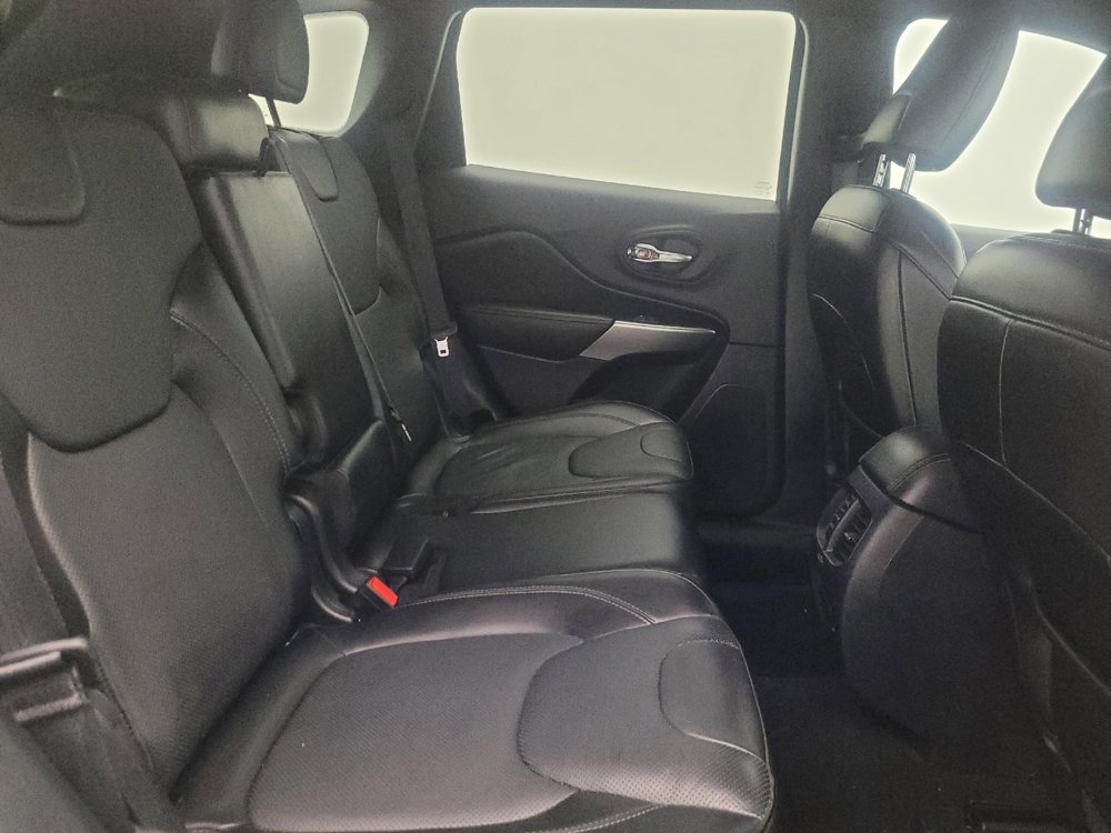 Used 2020 Jeep Cherokee High Altitude image 19