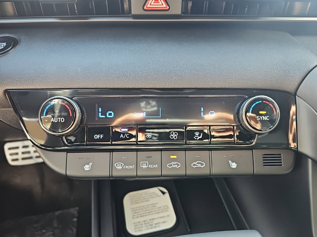 New 2026 Hyundai Elantra SEL Sport FWD image 19