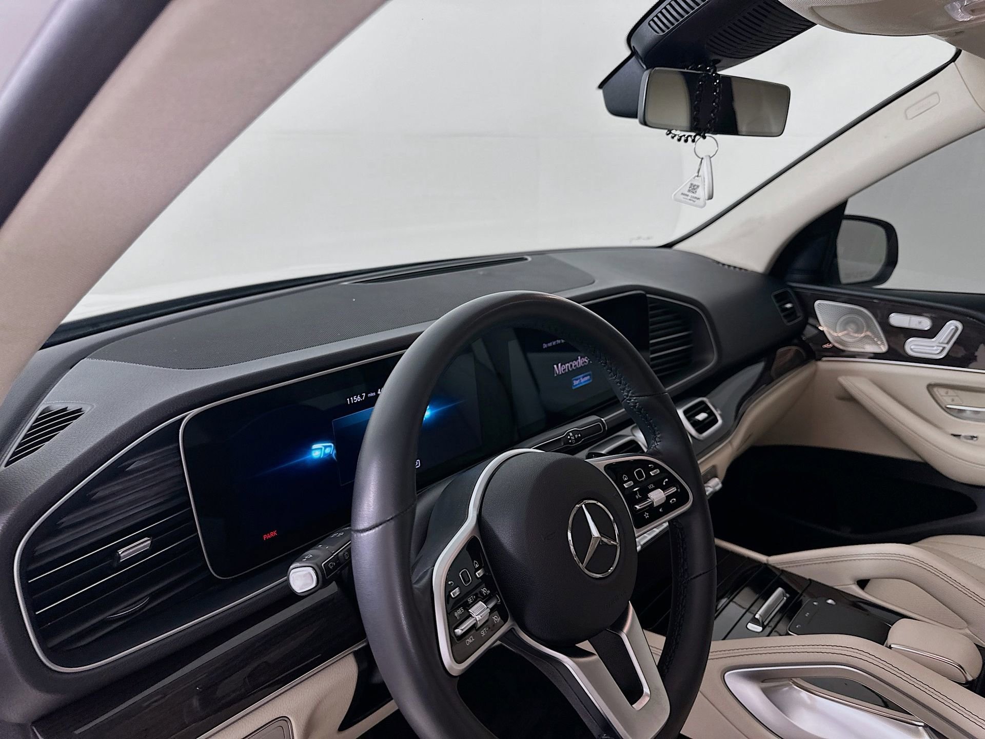 Certified 2022 Mercedes-Benz GLE 350 w/ Premium Package image 10
