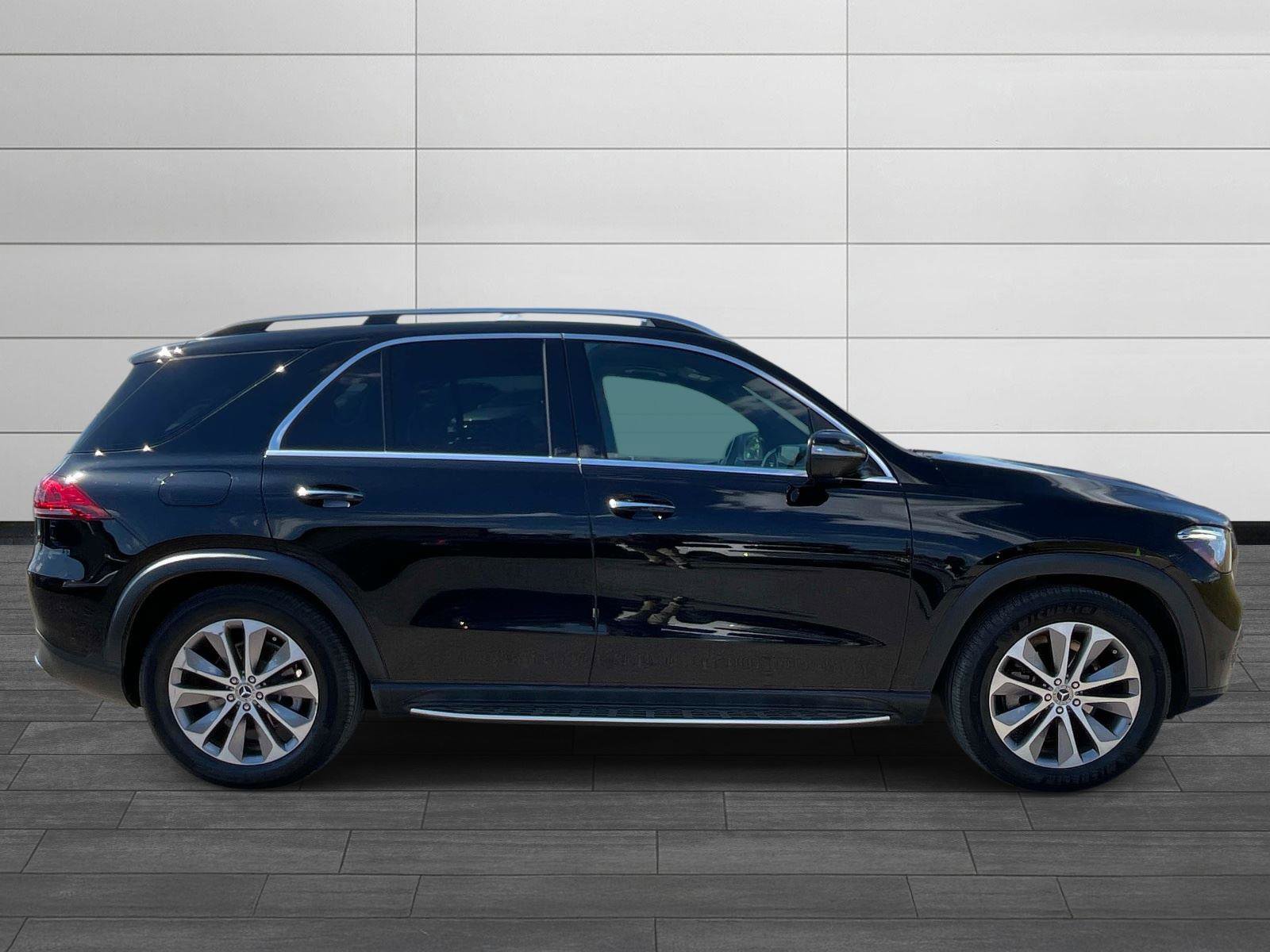 Certified 2023 Mercedes-Benz GLE 350 4MATIC image 2