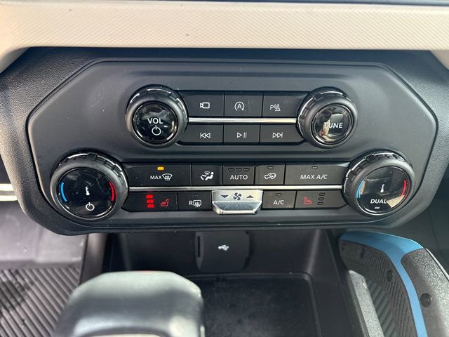 Used 2022 Ford Bronco Wildtrak image 26