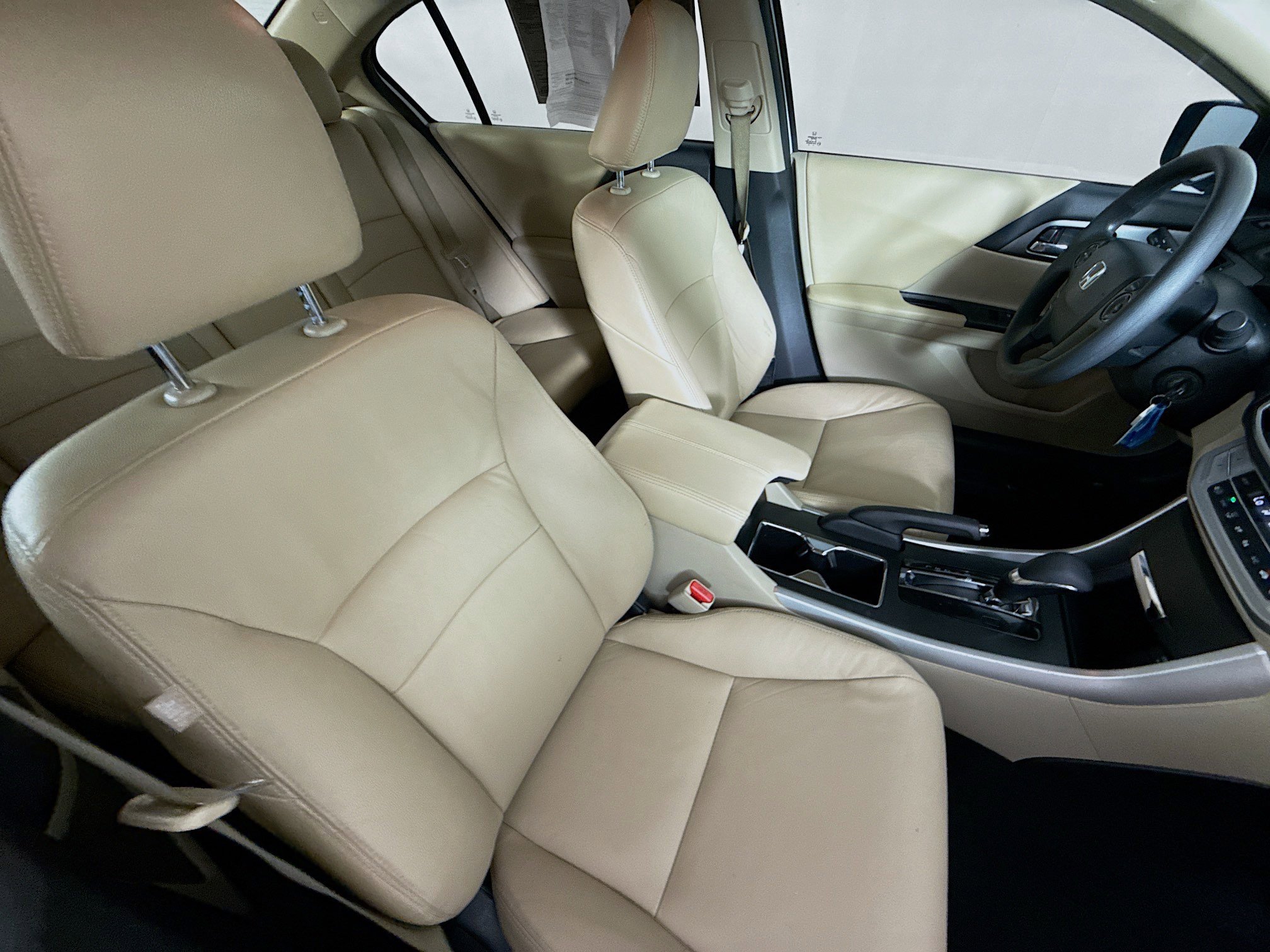 Used 2014 Honda Accord LX image 33