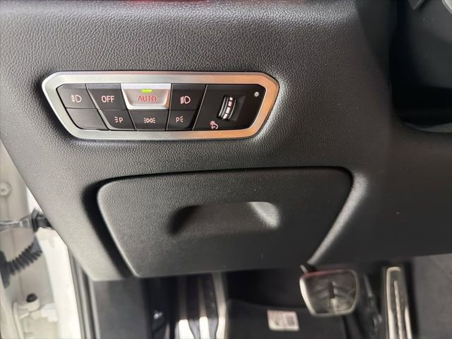 Used 2021 BMW X5 M50i w/ Executive Package image 12