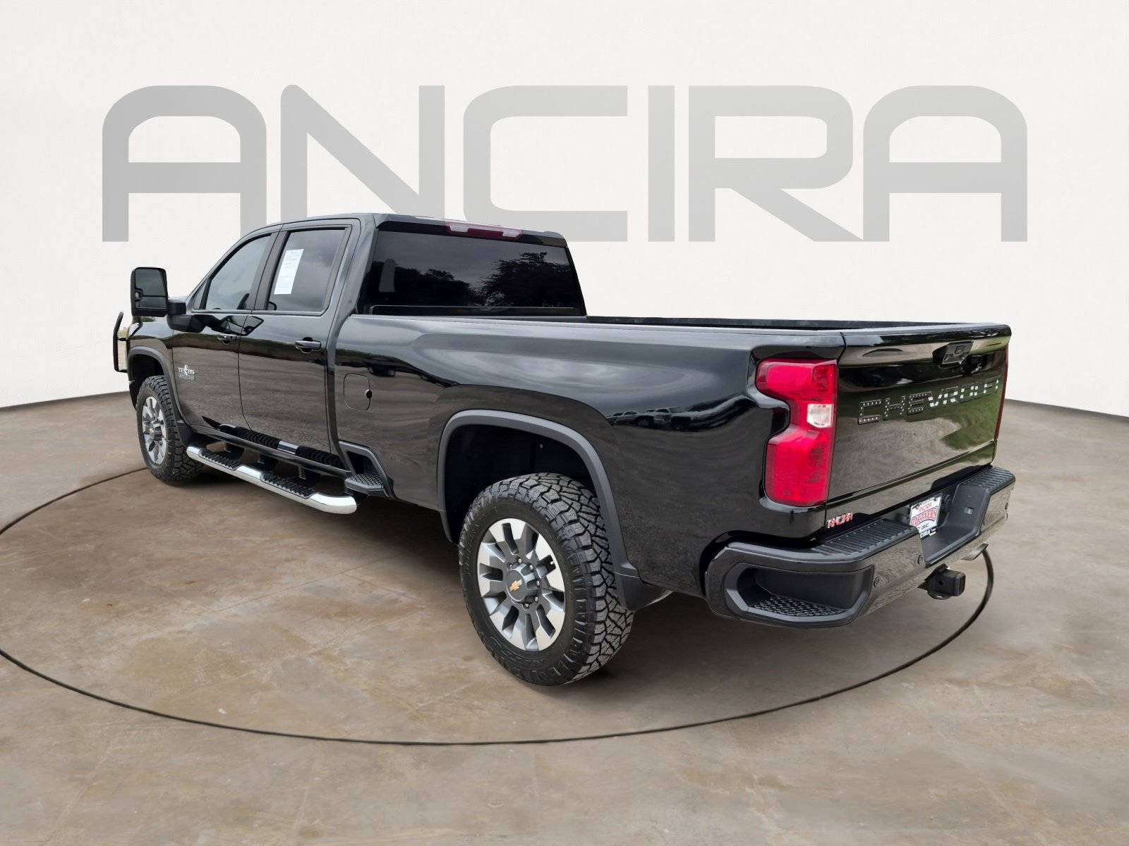 Used 2022 Chevrolet Silverado 2500 LT w/ Texas Edition image 8