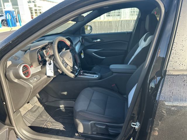 New 2026 Chevrolet Trax RS w/ Sunroof Package FWD image 11