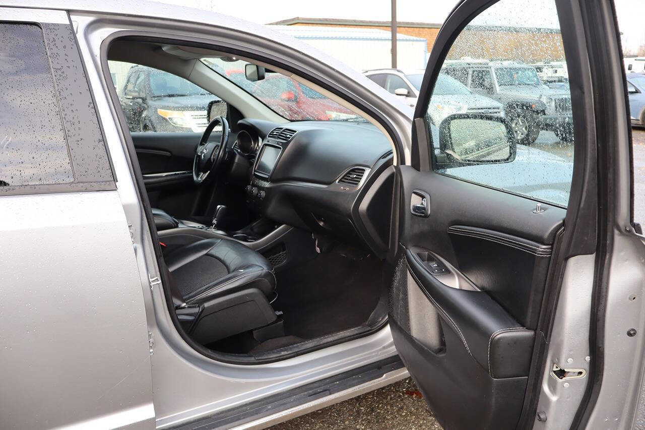 Used 2019 Dodge Journey Crossroad image 21