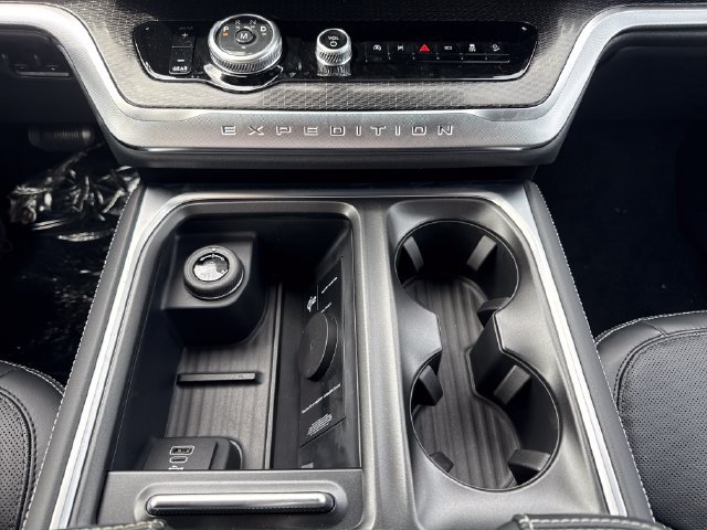 New 2027 Ford Expedition Max Platinum w/ Stealth Performance Package AWD/4WD image 31