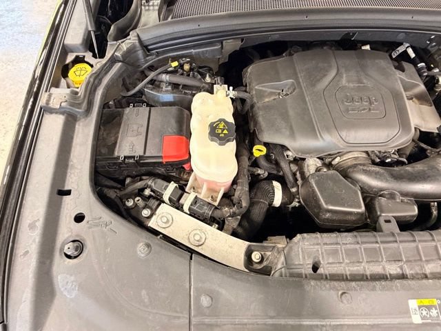 Used 2021 Jeep Grand Cherokee L Summit AWD/4WD image 40