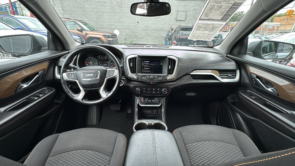 Used 2018 GMC Terrain SLE AWD/4WD image 30