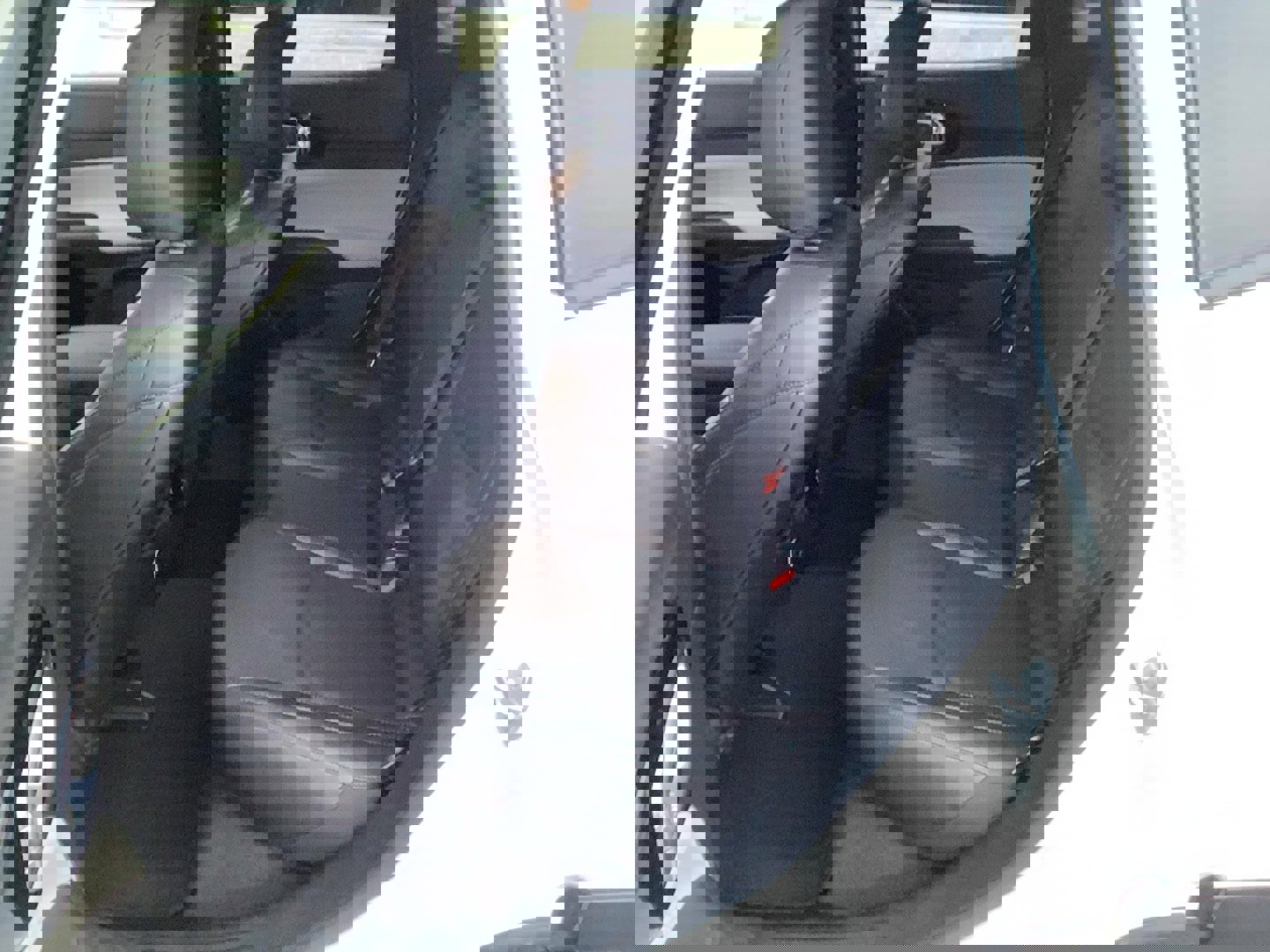 Certified 2024 Jeep Compass Limited w/ Elite Group image 9