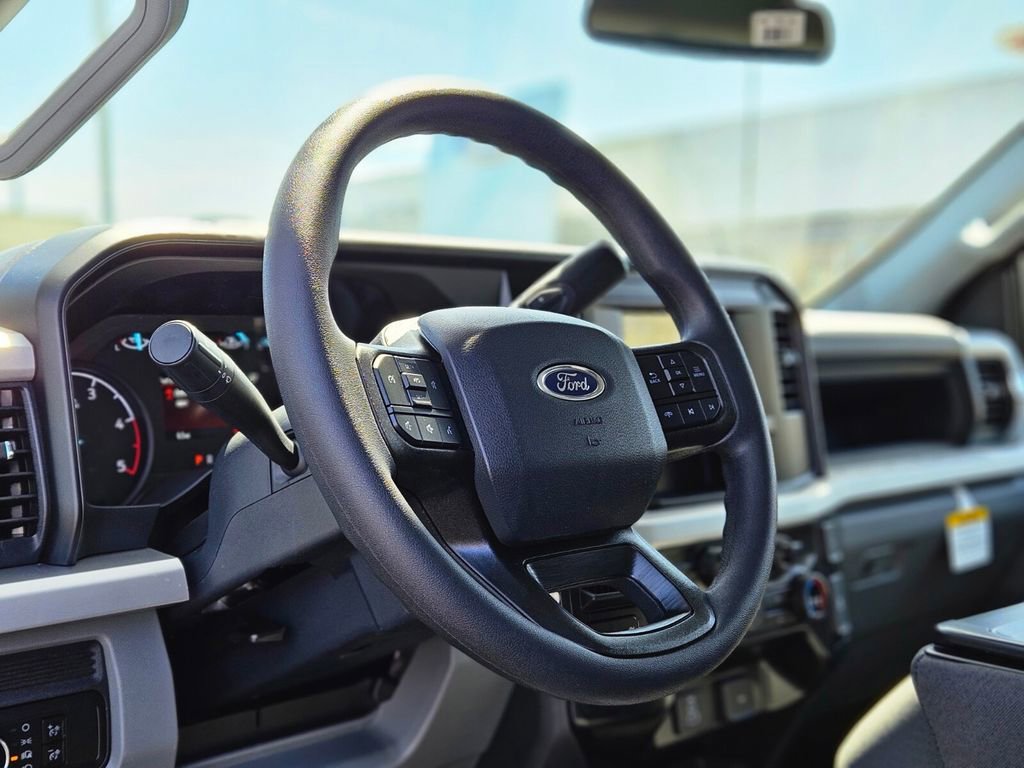 New 2026 Ford F250 4x4 Crew Cab Super Duty image 51