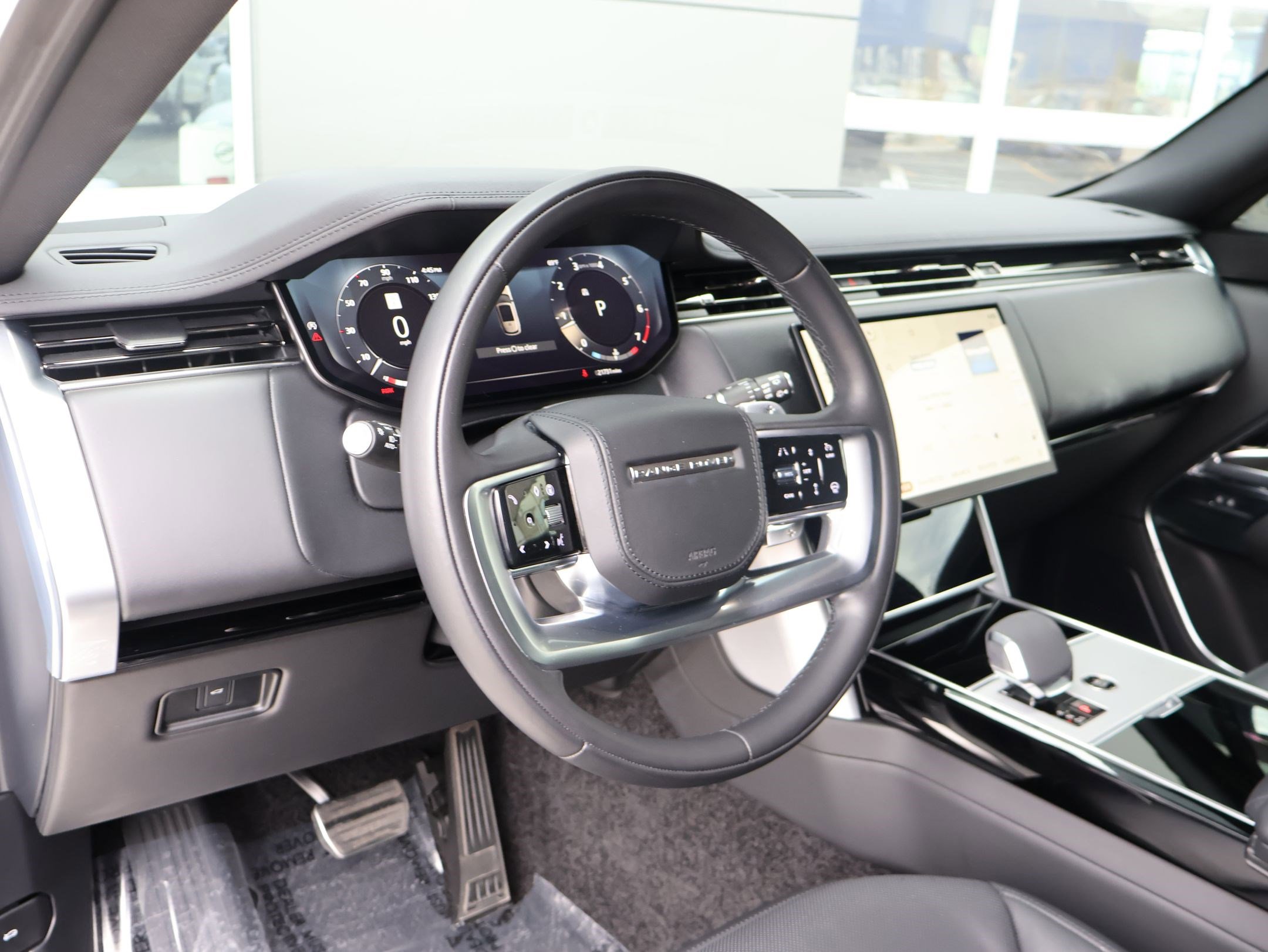 Certified 2024 Land Rover Range Rover Long Wheelbase SE image 14