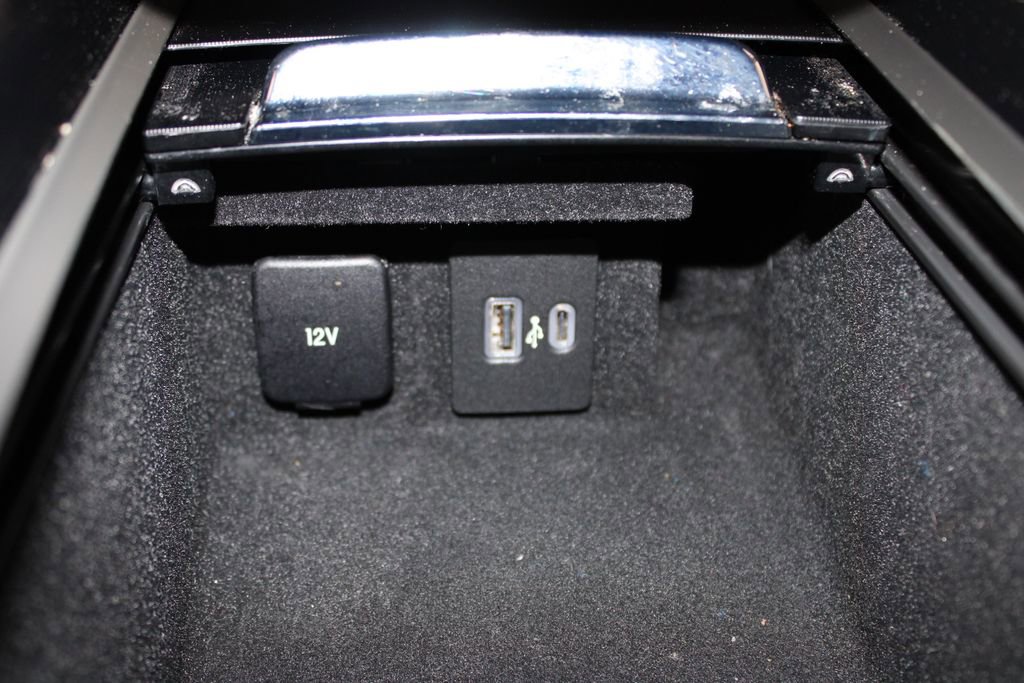 Used 2022 Lincoln Corsair AWD w/ Equipment Group 101A image 46
