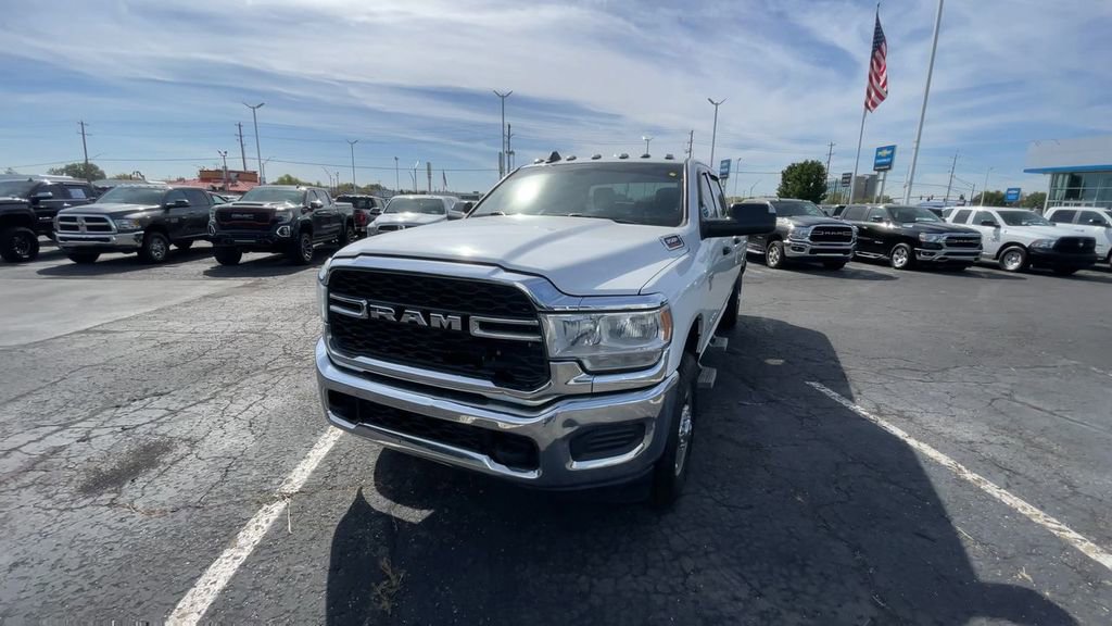 Used 2021 RAM 3500 Tradesman w/ Chrome Appearance Group AWD/4WD image 5