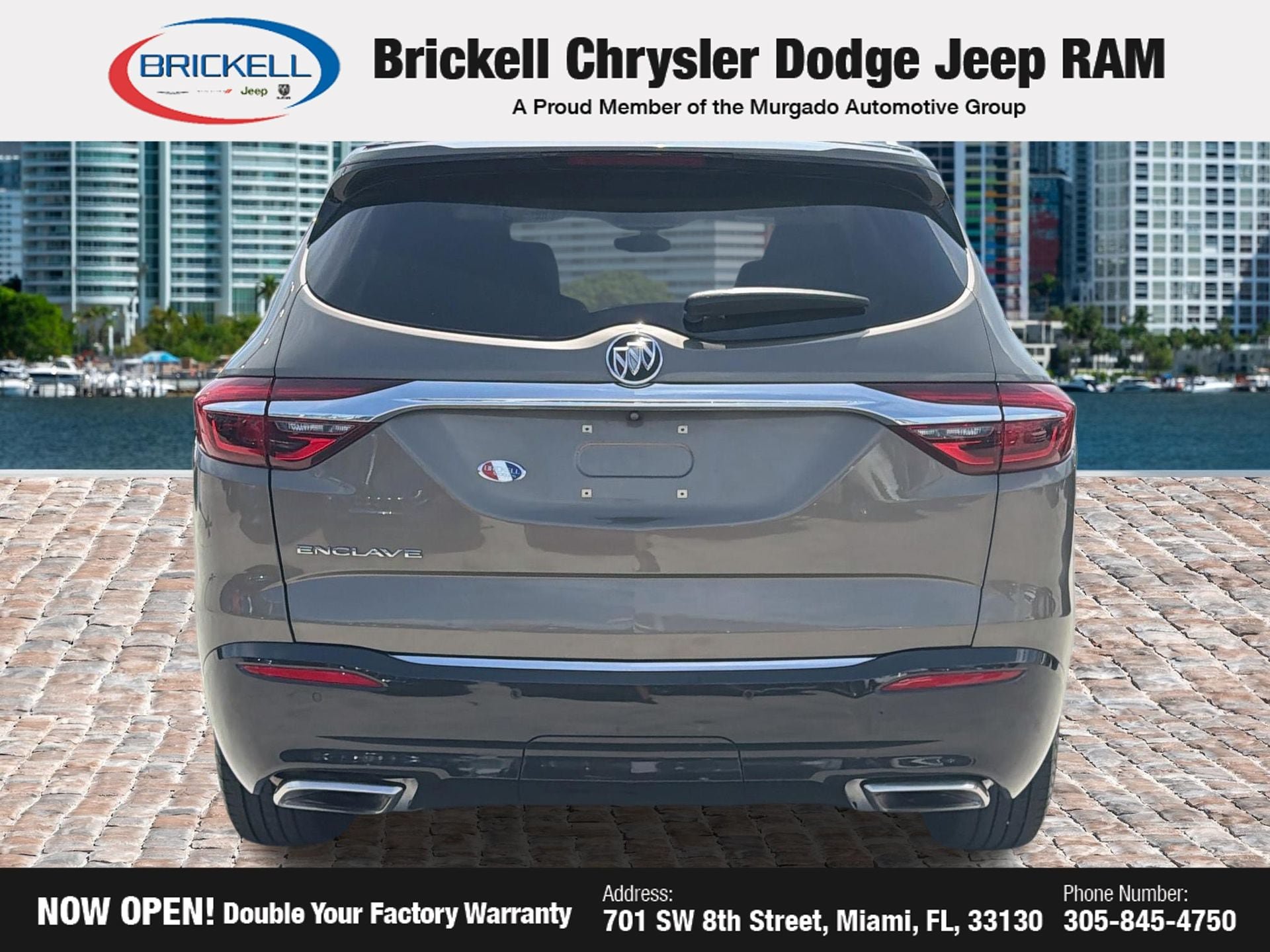 Used 2020 Buick Enclave Essence w/ LPO, Hit The Road Package FWD image 4
