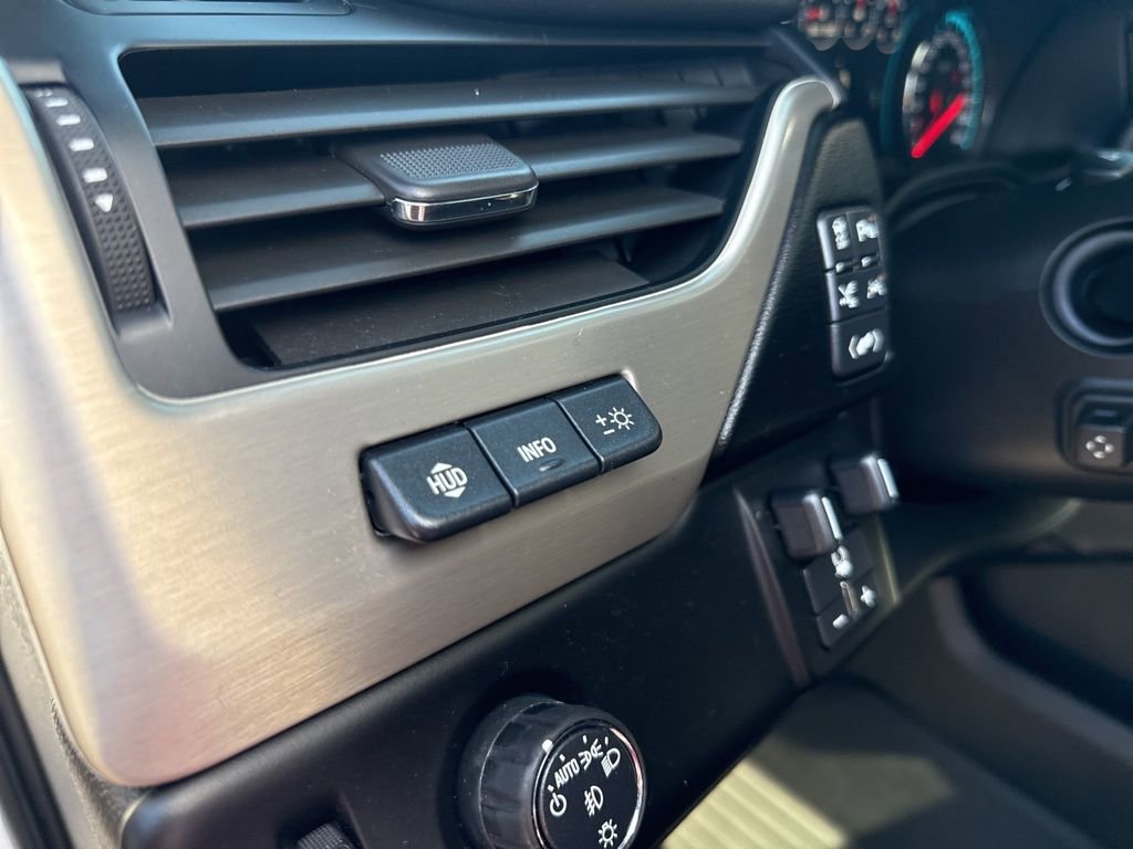 Used 2020 GMC Yukon Denali w/ Open Road Package image 19