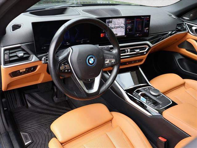 Used 2023 BMW i4 eDrive40 RWD image 13