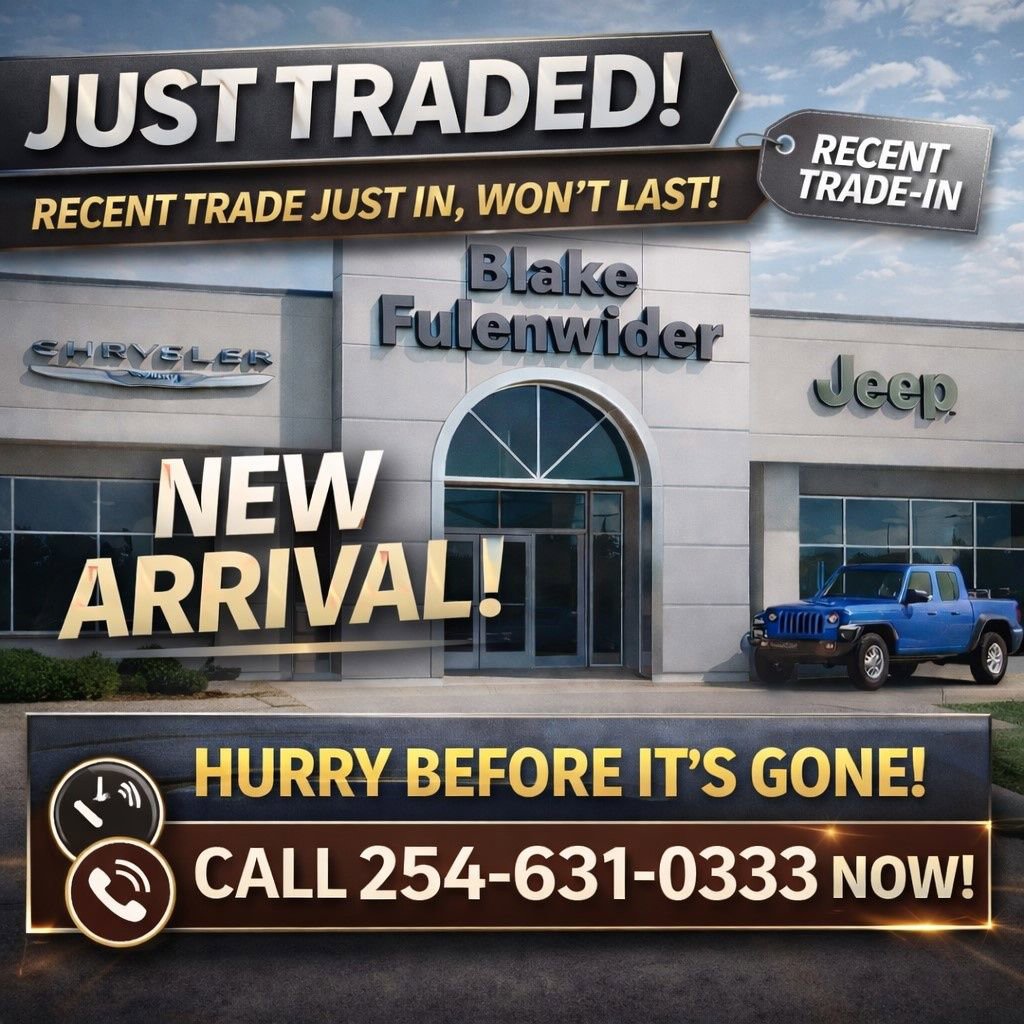 Used 2018 GMC Canyon All Terrain w/ Trailering Package image 1