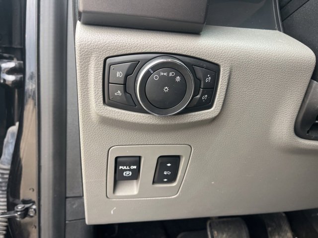 Used 2019 Ford F150 XLT w/ Equipment Group 302A Luxury image 28