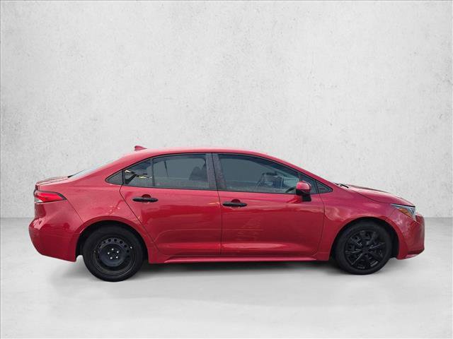 Used 2020 Toyota Corolla LE FWD image 4