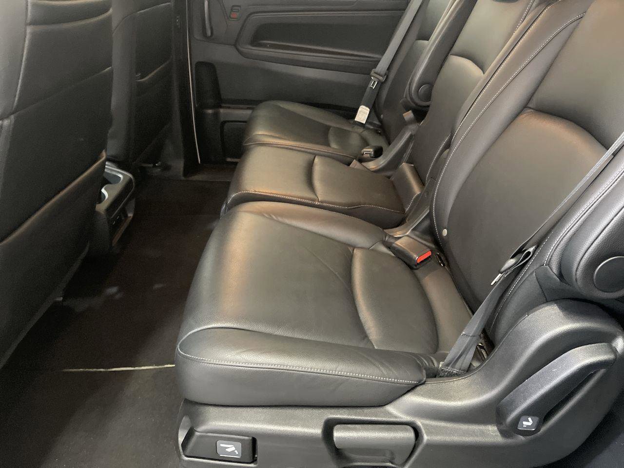 Used 2023 Honda Odyssey Touring image 23