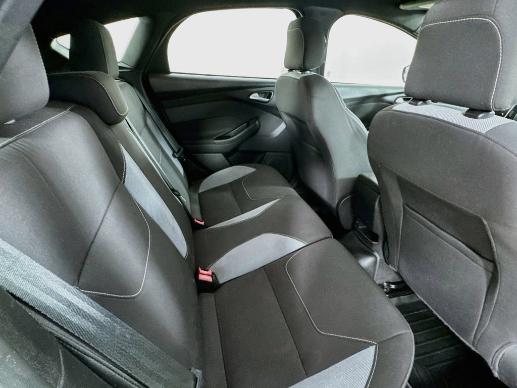 Used 2015 Ford Focus ST FWD image 30