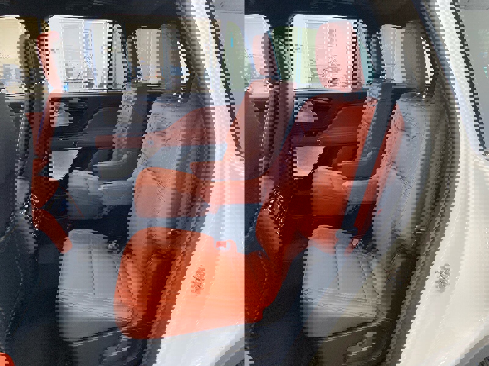 New 2026 Lincoln Aviator Reserve AWD/4WD image 16