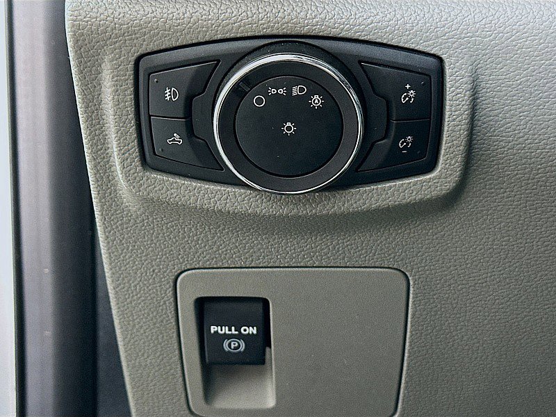 Used 2018 Ford F150 XL w/ Equipment Group 101A Mid AWD/4WD image 10