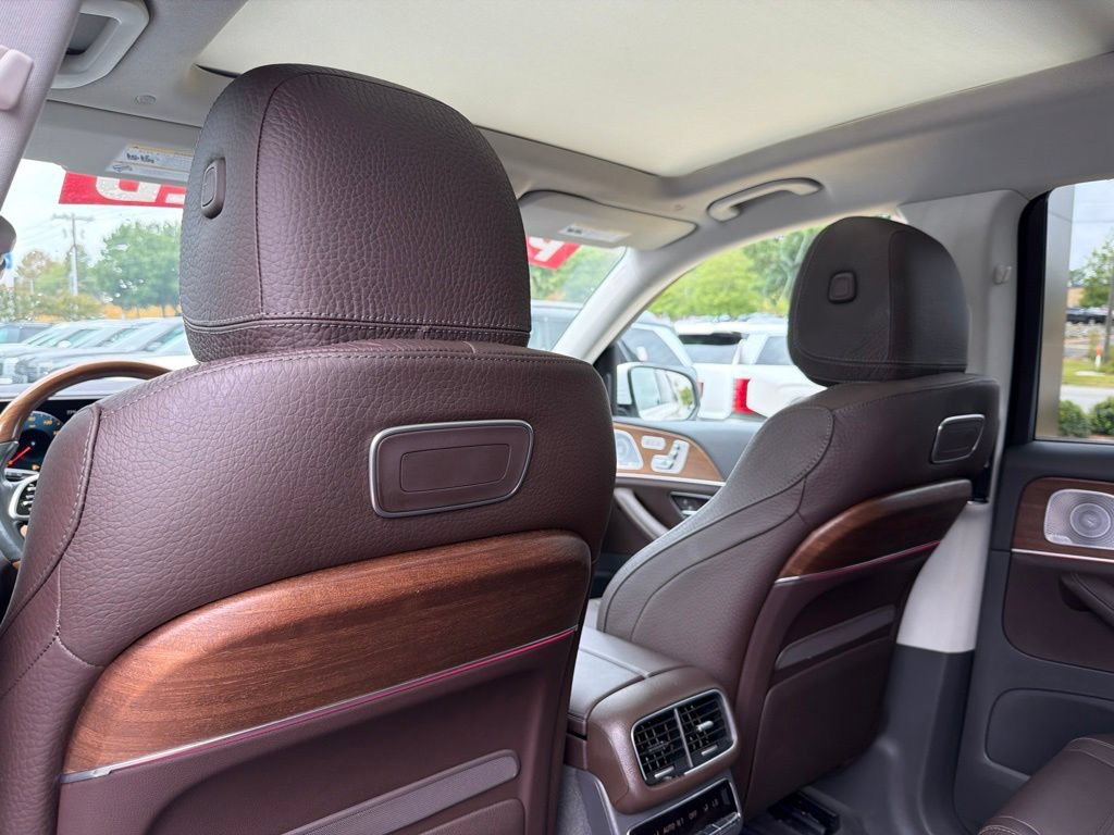 Used 2020 Mercedes-Benz GLS 450 4MATIC image 36