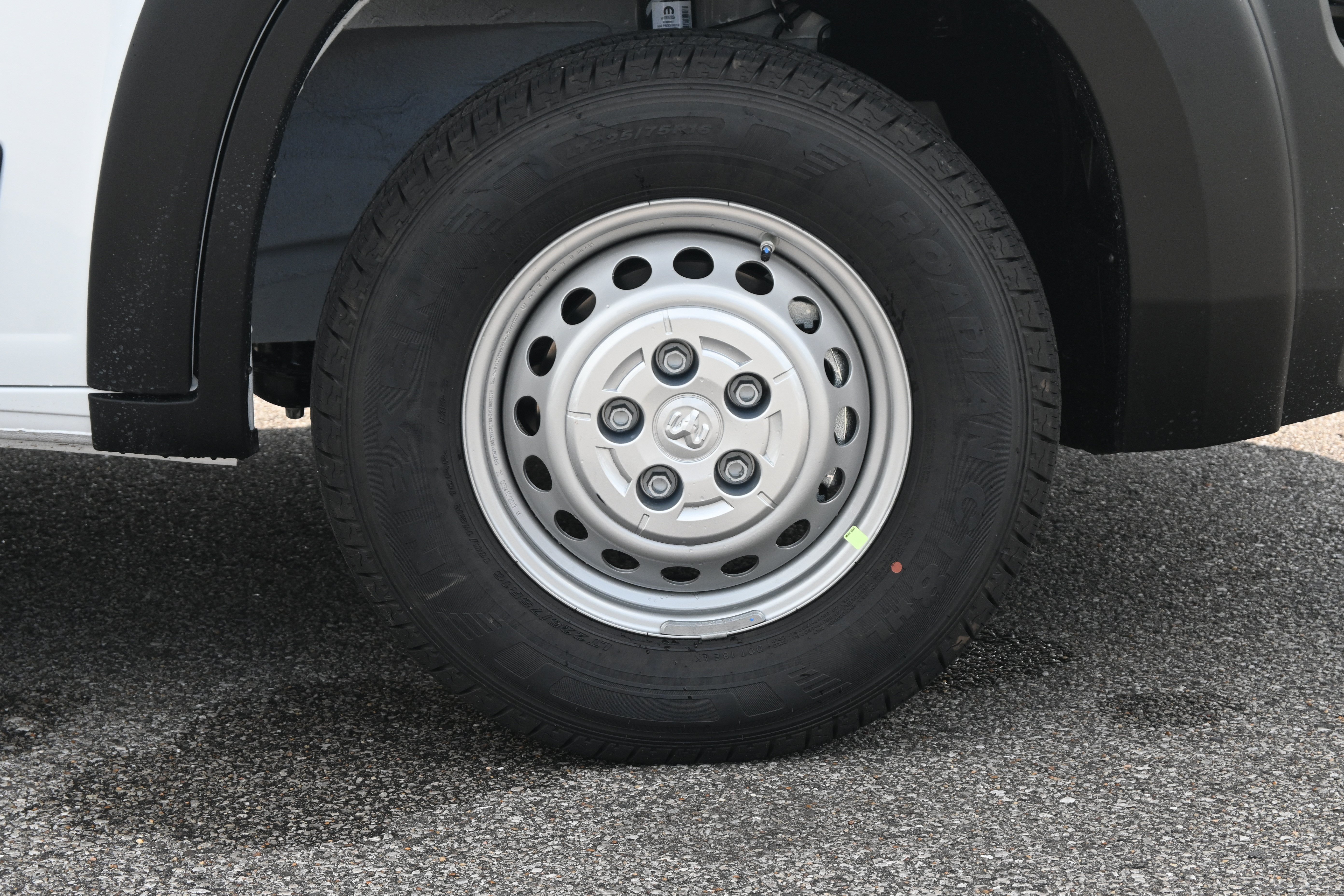 New 2026 RAM ProMaster 2500 w/ Convenience Group FWD image 13