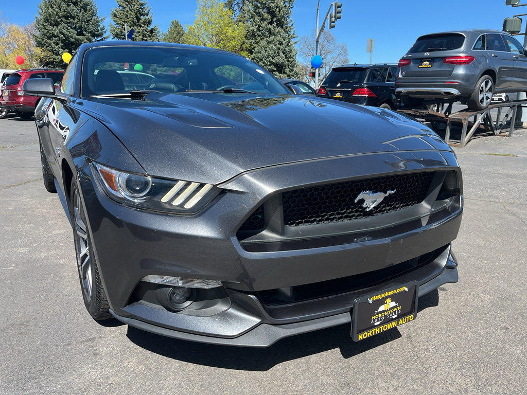 Used 2017 Ford Mustang GT Premium w/ Equipment Group 401A RWD image 10