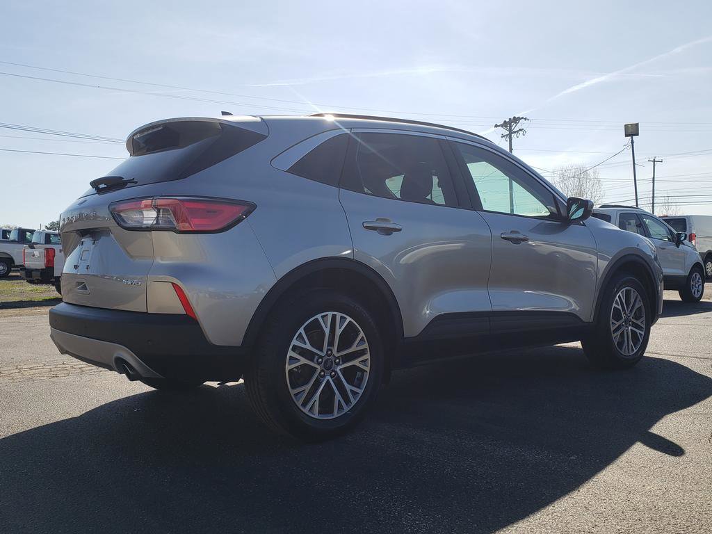 Used 2022 Ford Escape SEL AWD/4WD image 3