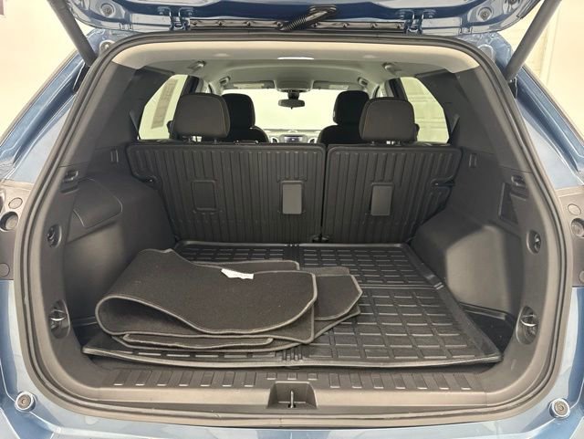 Used 2024 Chevrolet Equinox LT FWD image 26