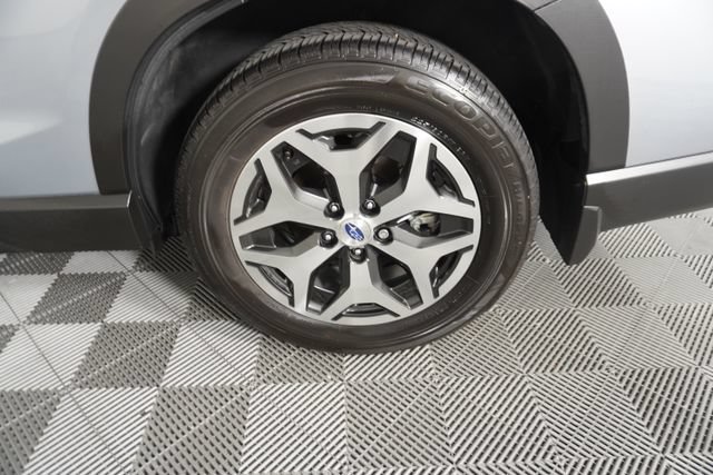 Certified 2024 Subaru Forester Premium AWD/4WD image 18