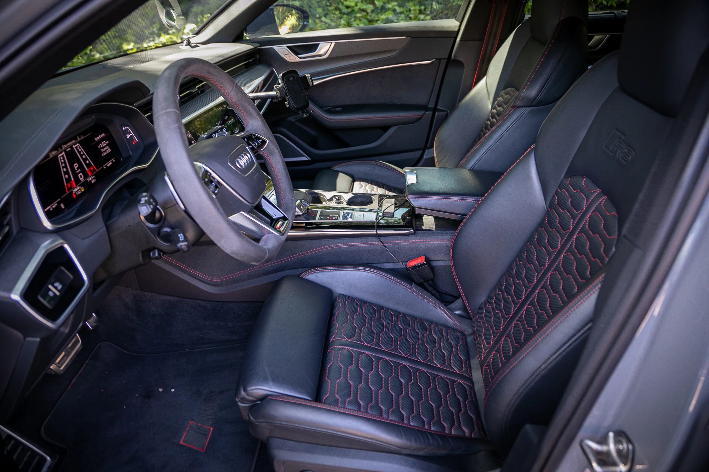 Used 2023 Audi RS 6 image 28