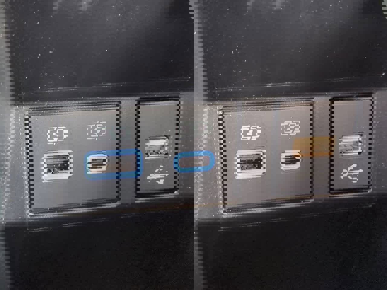 Certified 2021 Toyota Avalon XLE w/ Moonroof Package image 21