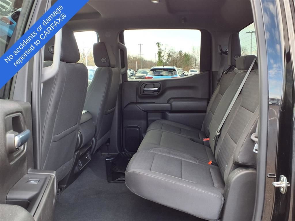 Used 2022 Chevrolet Silverado 1500 Custom Trail Boss w/ LPO, Dark Essentials Package image 12