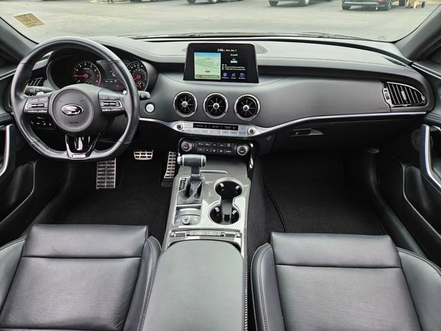 Used 2021 Kia Stinger GT1 image 13