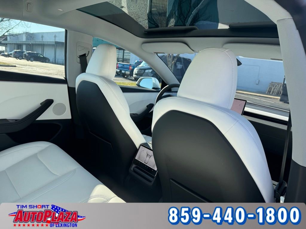 Used 2025 Tesla Model 3 Long Range image 23