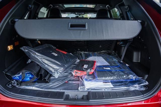 New 2025 Mitsubishi Outlander SEL image 9